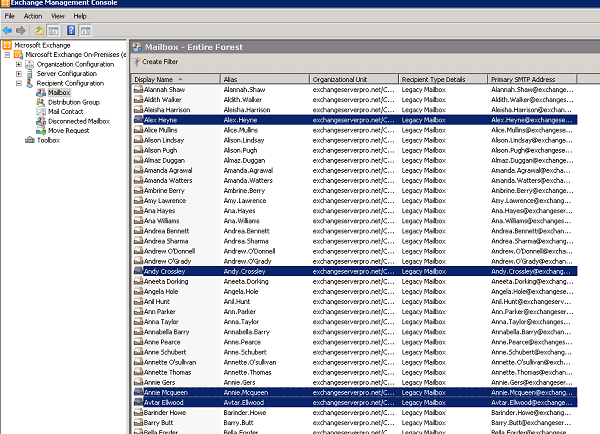 Selecting mailboxes to move in the Exchange Management Console